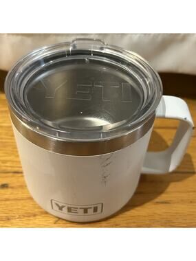 Yeti 14 oz Rambler Mug in White
